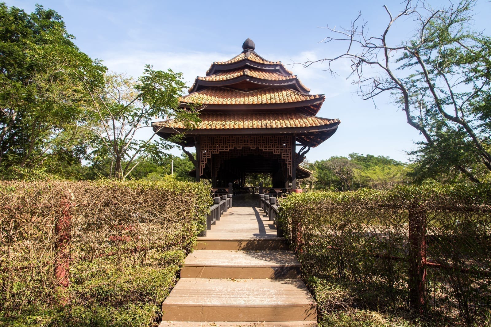 เมืองโบราณ สมุทรปราการ เที่ยวทั่วไทยในที่เดียว