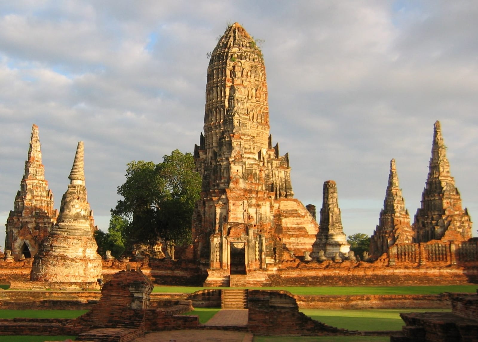 กรุงเทพ–อยุธยา ไป-กลับ 1 วัน