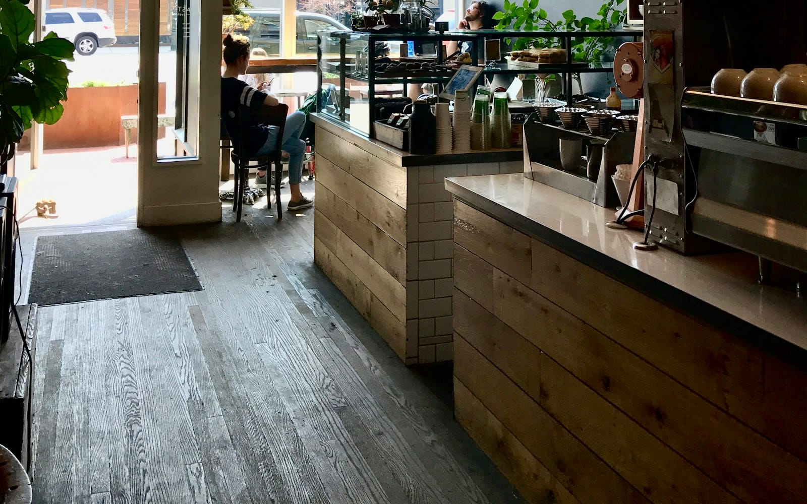 คาเฟ่กรุงเทพ จัดอันดับร้านกาแฟพิเศษ 3 ย่าน