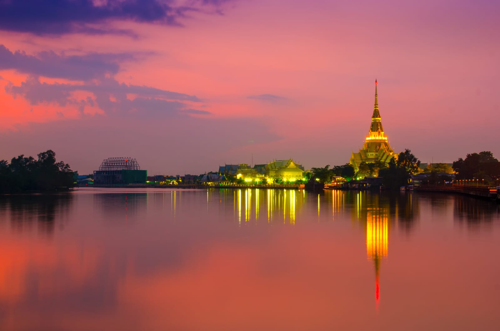 วัดและวัฒนธรรมฉะเชิงเทรา หลวงพ่อโสธร · สมานฯ · หงษ์ทอง