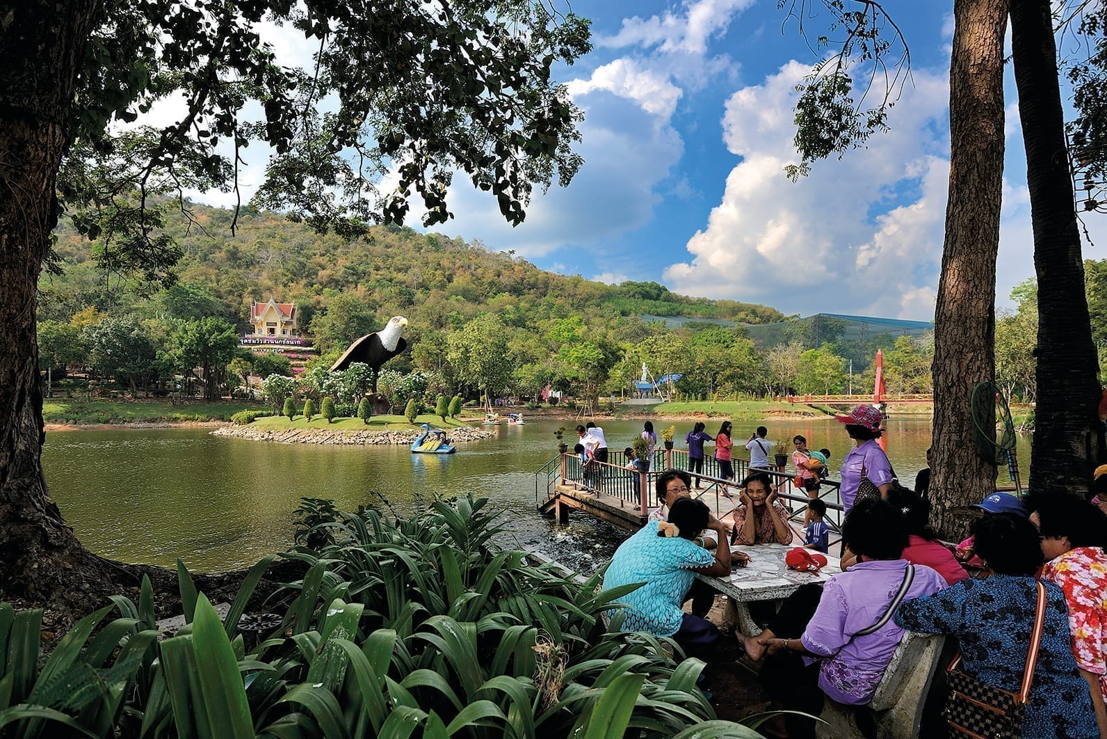แผนเที่ยวชัยนาท 1 วัน สวนนก เขื่อน วัดริมเจ้าพระยา