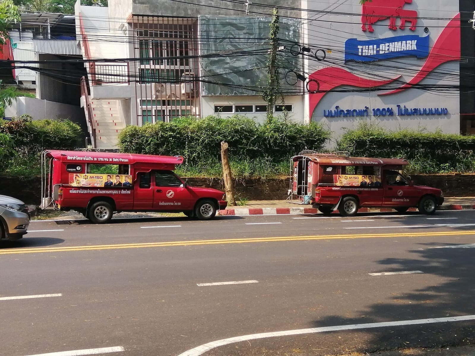 การเดินทางในเชียงใหม่ รถแดง แกร็บ เช่ารถ + ขึ้นดอย