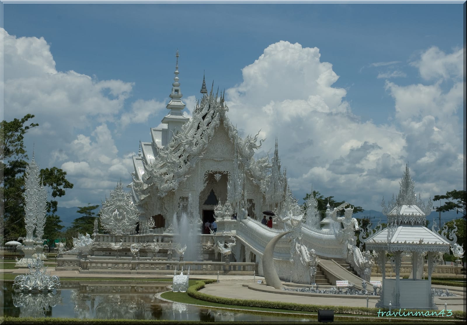 การเดินทางเชียงราย สนามบิน รถเช่า บัส ขึ้นดอย