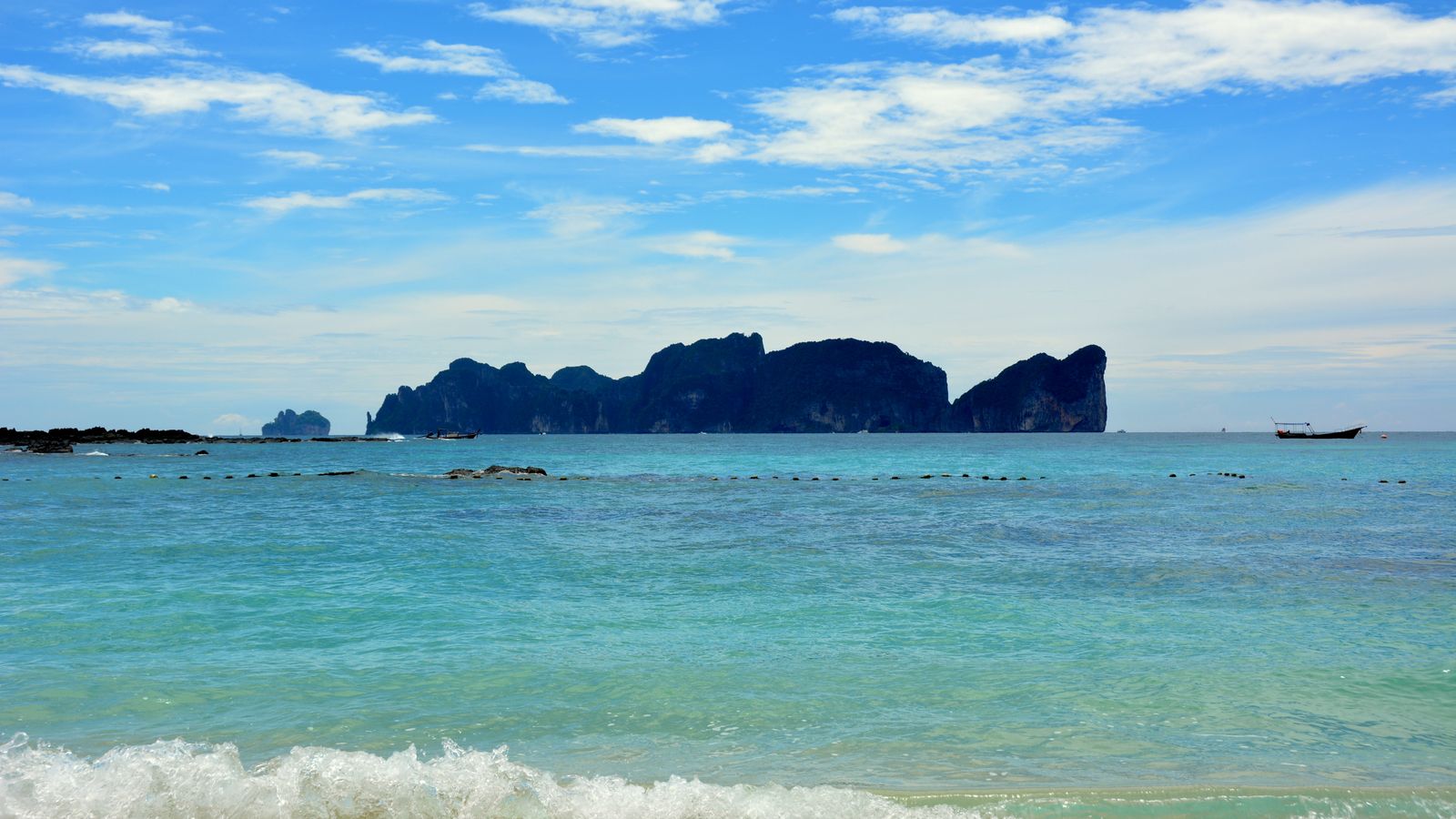 เที่ยวชุมพร 2 วัน 1 คืน เมือง หาด หมู่เกาะ