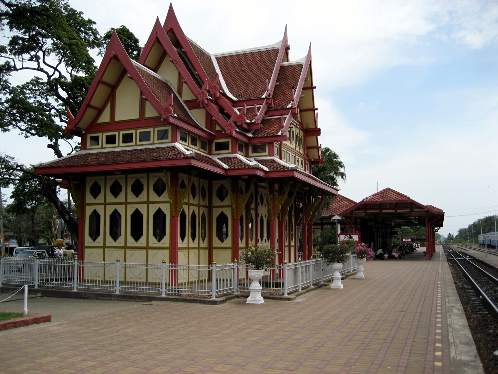 ร้านอาหารหัวหินร้านดัง บรรยากาศดี เหมาะมื้อพิเศษ