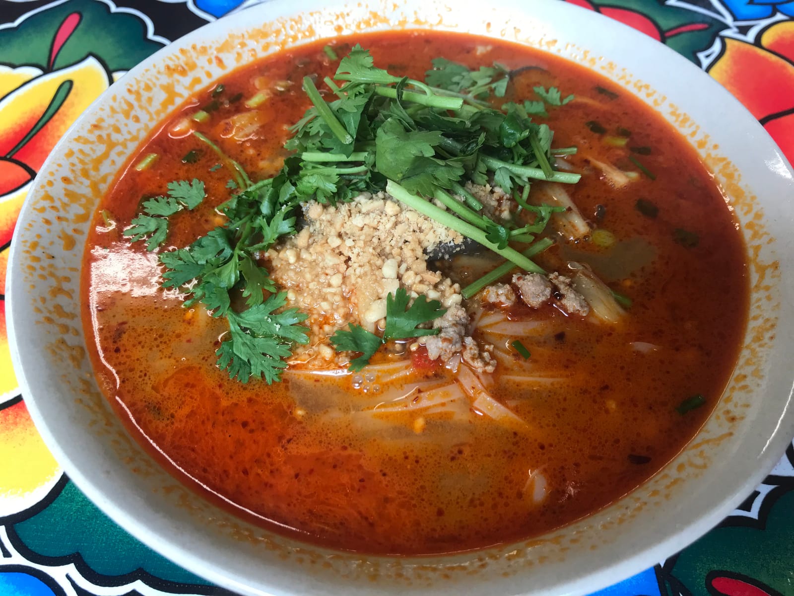 ก๋วยเตี๋ยวไก่กำแพงเพชร 8 ร้านที่คนพื้นที่ไป