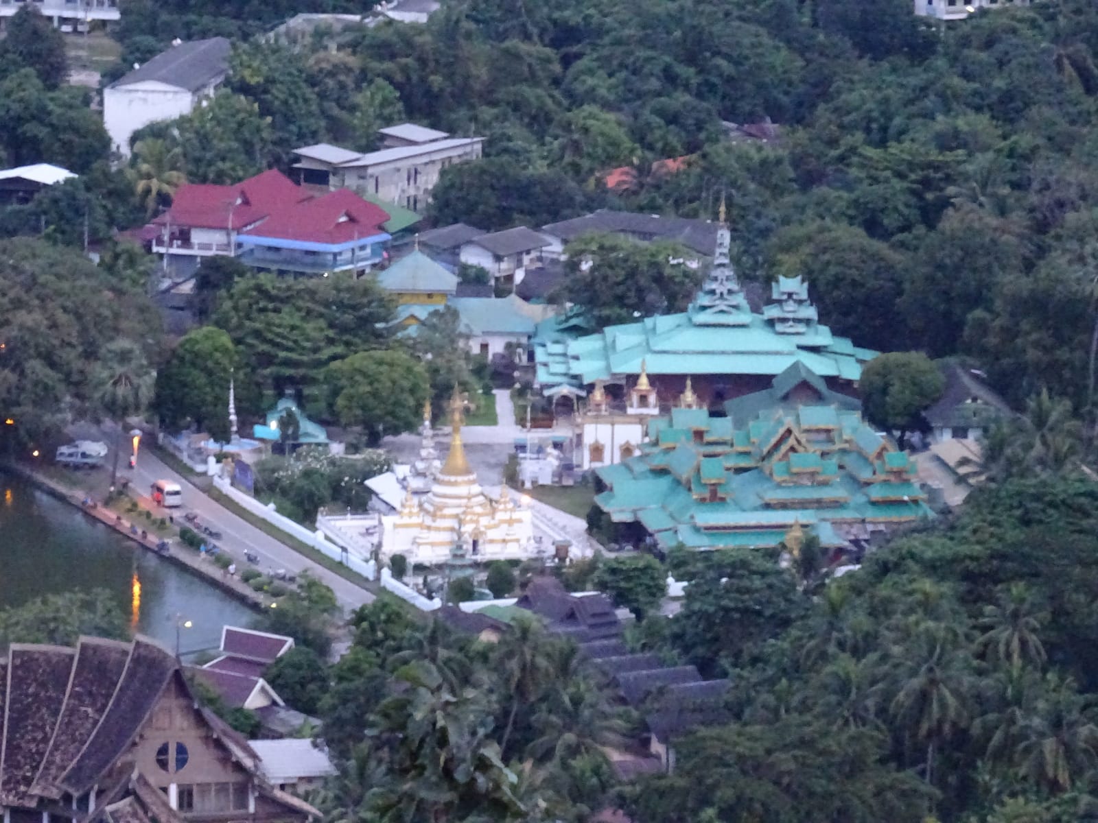 แม่ฮ่องสอน–เชียงราย แพลนข้ามจังหวัด 4 วัน 3 คืน