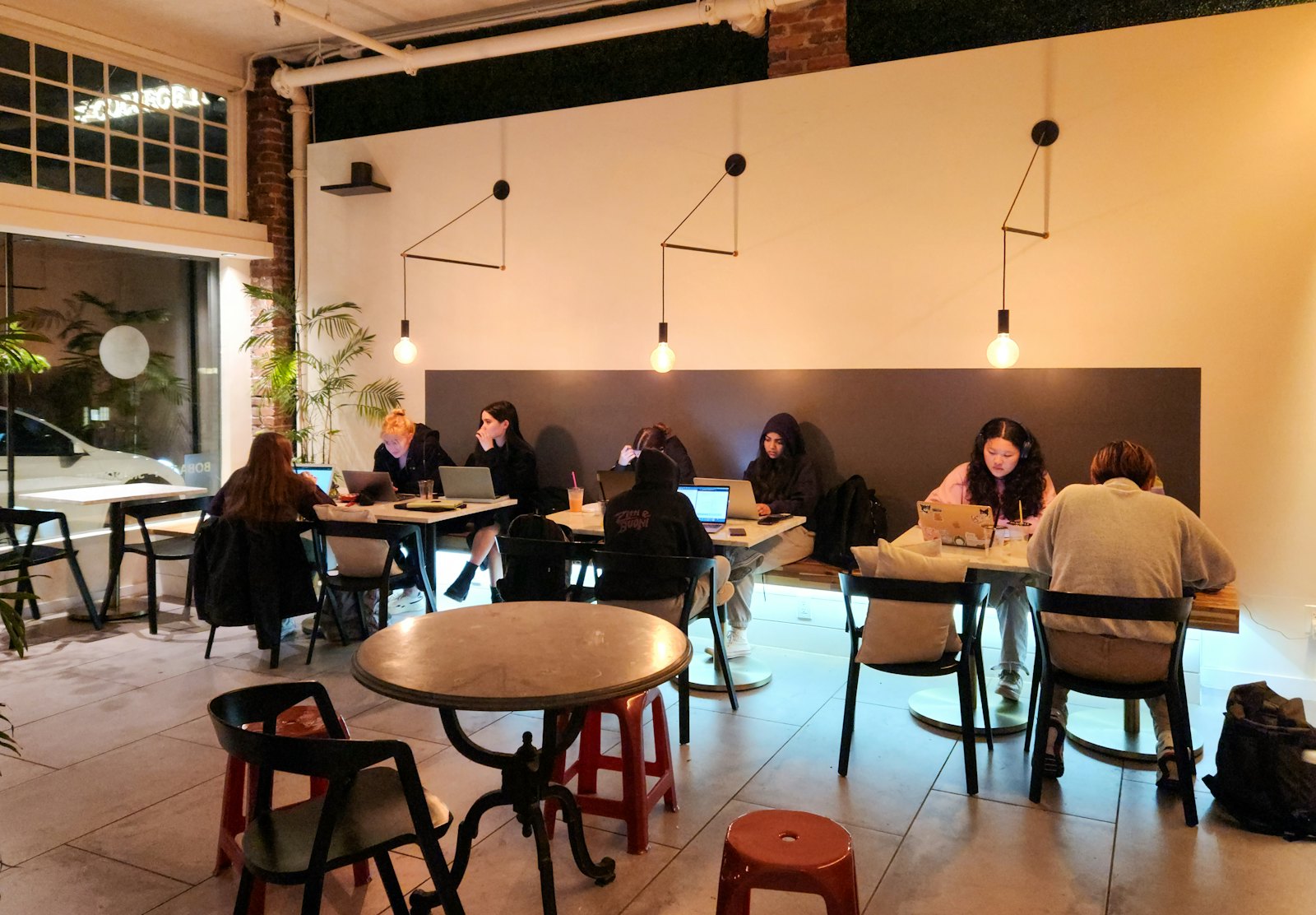 คาเฟ่มหาสารคาม 11 ร้านนั่งทำงาน กาแฟดี ถ่ายรูปสวย