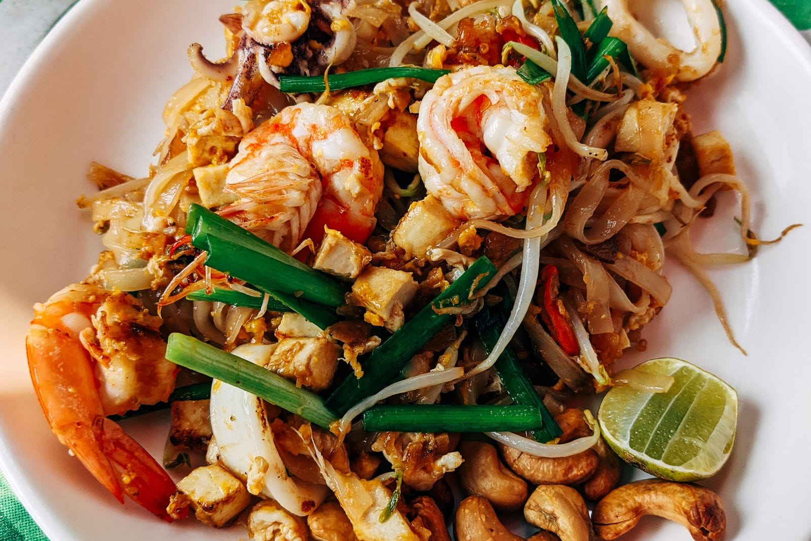 อาหารทะเลมหาชัย จัดอันดับร้านที่คนกรุงเทพขับมากิน