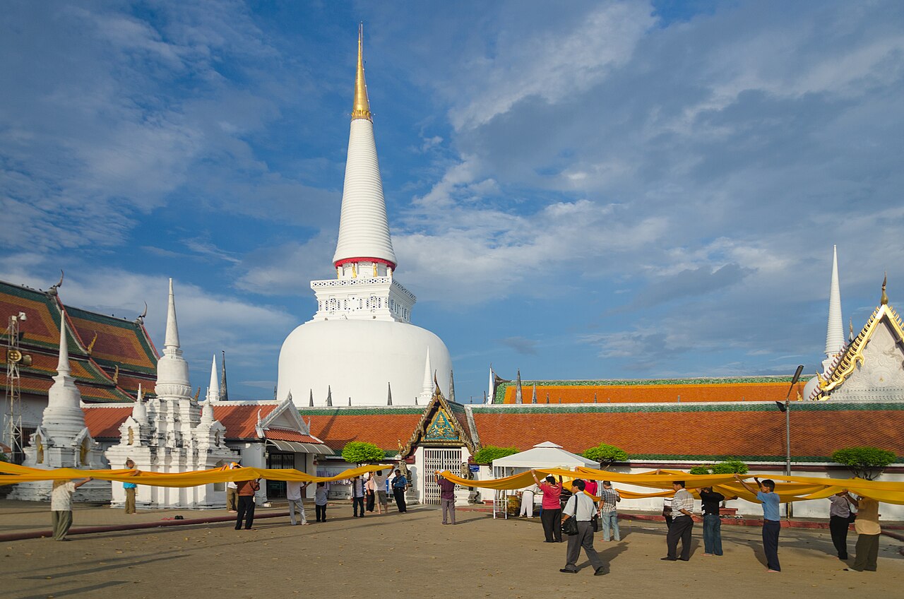 แผนสายมูเมืองคอน 2 วัน พระธาตุ ไอ้ไข่ ศาลหลักเมือง