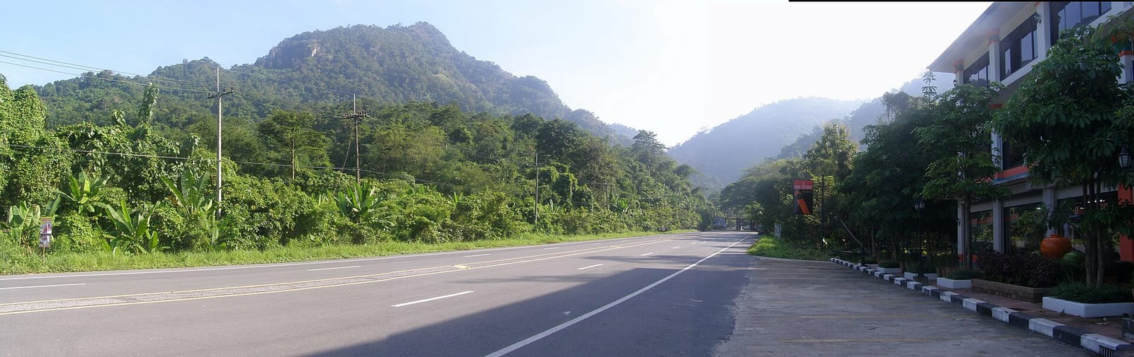 แผนกางเต็นท์นครนายก ริมน้ำ เชิงเขา รับอากาศเย็น