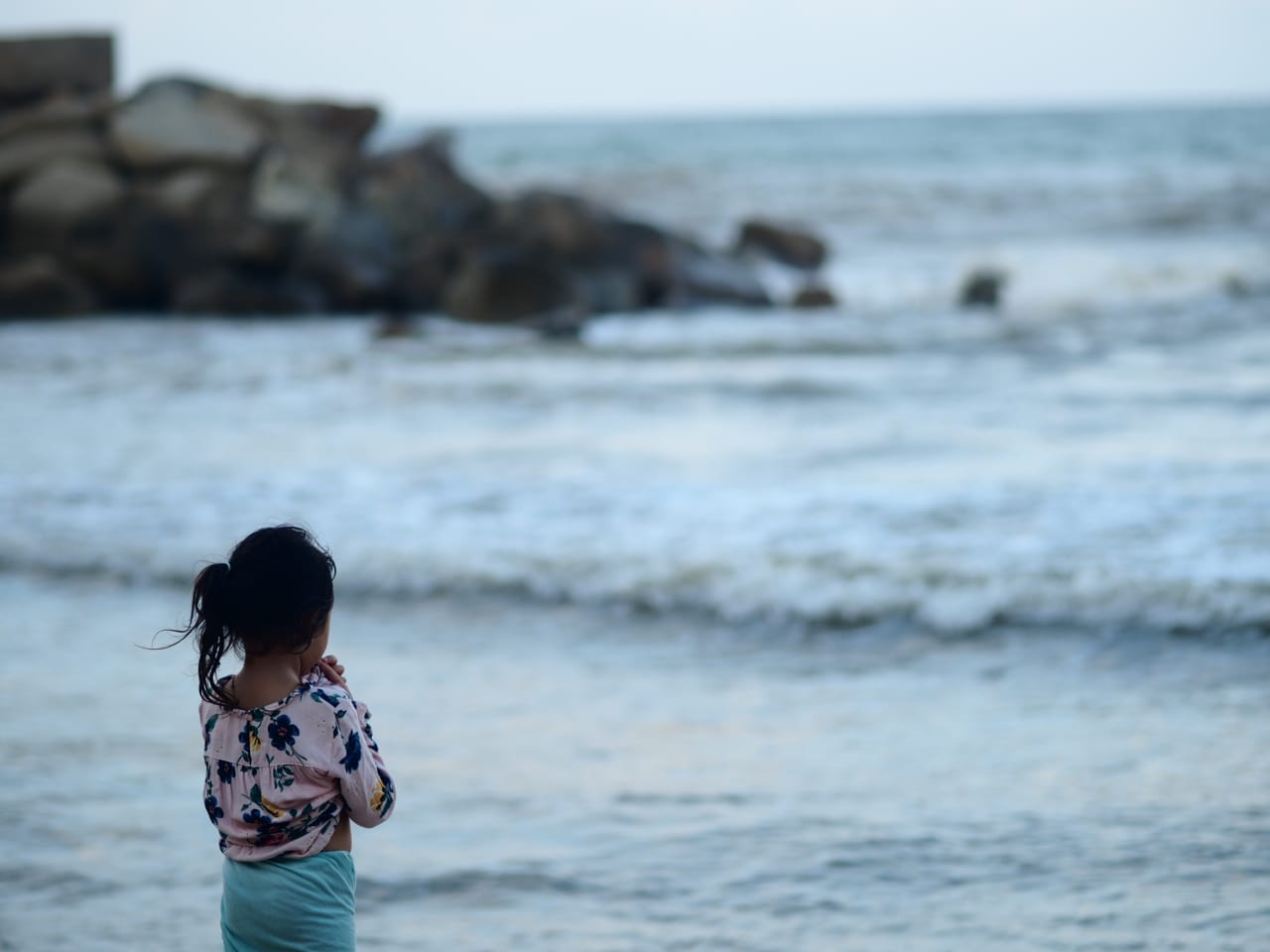 หาดนราทัศน์ หาดทรายกลางเมือง วิถีชาวเล
