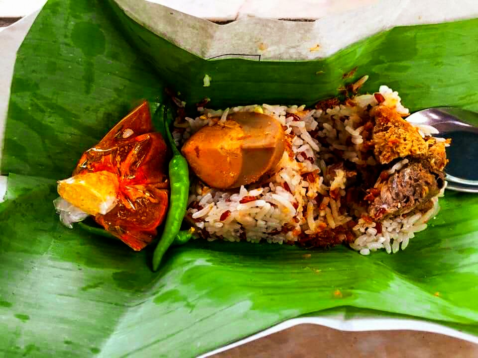 นาซิดาแฆปัตตานี มื้อเช้ามลายูที่ต้องไปก่อนหมด