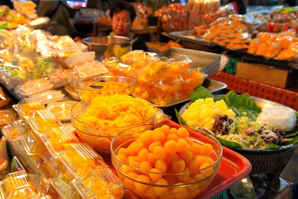 ขนมหวานมอญ–ขนมไทยเกาะเกร็ด 8 เจ้าเด็ดของหวานโบราณ