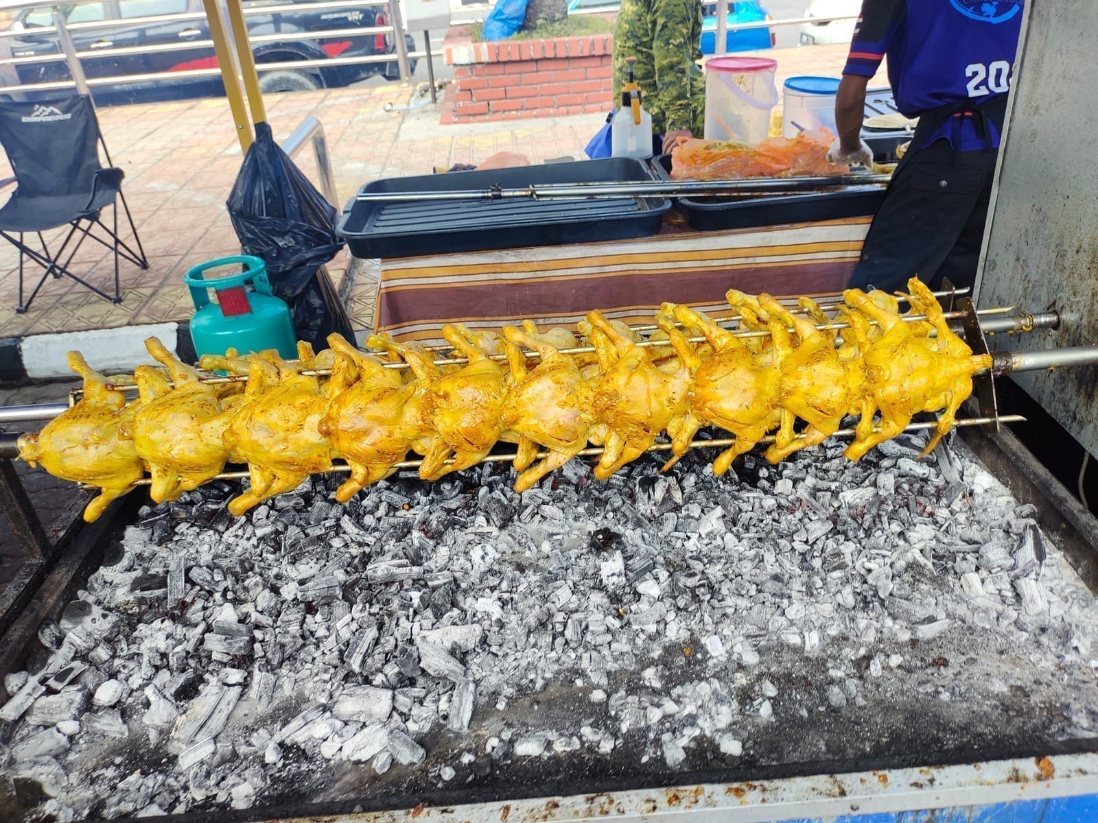 ข้าวเหนียวไก่กอและปัตตานี ของถิ่นชายแดนใต้
