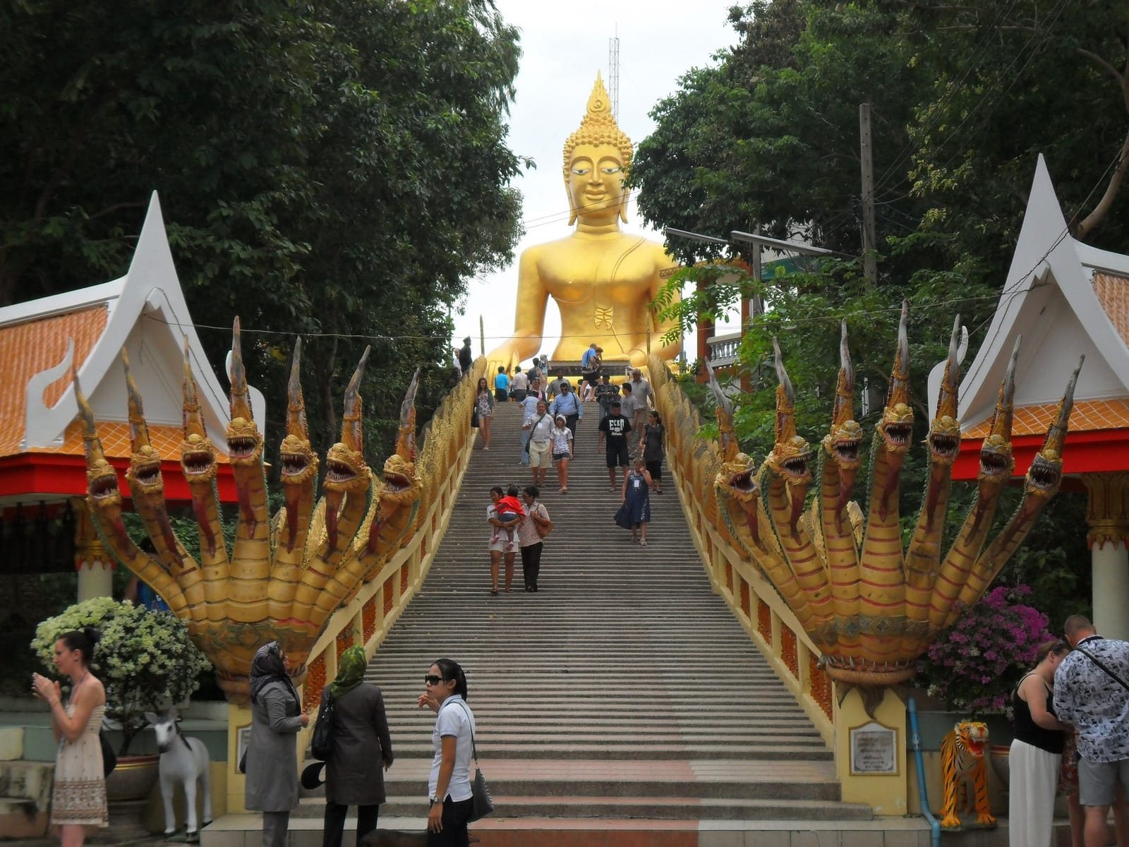 พระใหญ่เขาพระตำหนัก กราบพระ ชมวิวอ่าวพัทยา