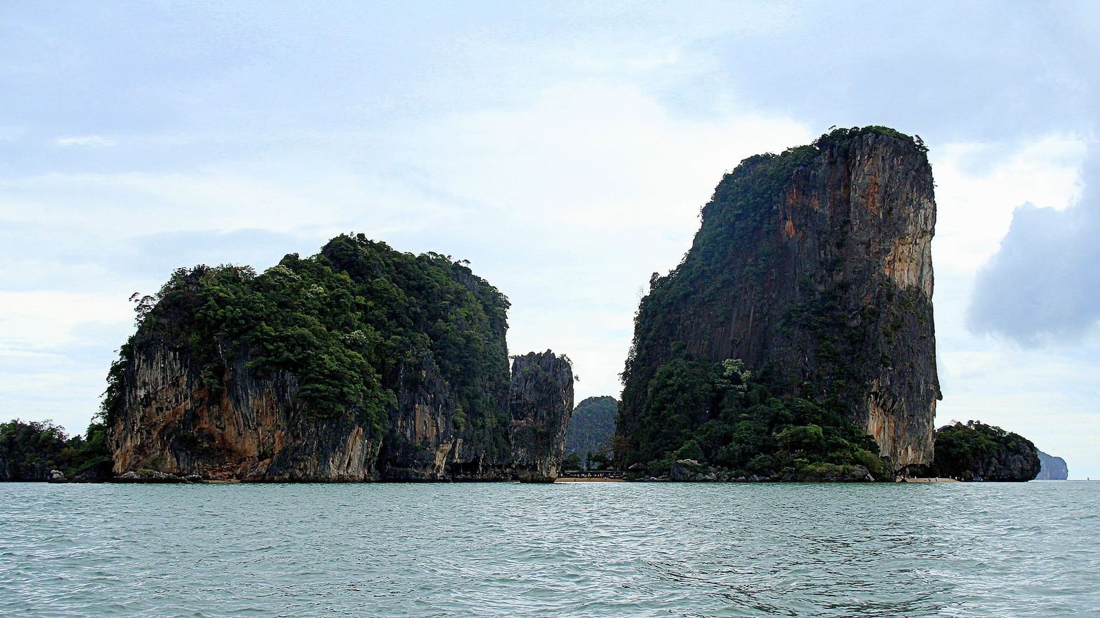 แผนเที่ยวพังงา 1 วัน ล่องอ่าวพังงา–เขาตะปู
