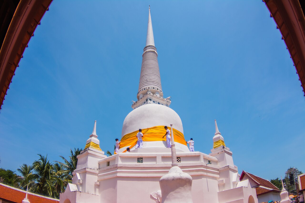 แผนเที่ยวพัทลุงสายวัฒนธรรม 2 วัน วังเจ้าเมือง · วัดเขียนบางแก้ว · หนังตะลุง-มโนราห์
