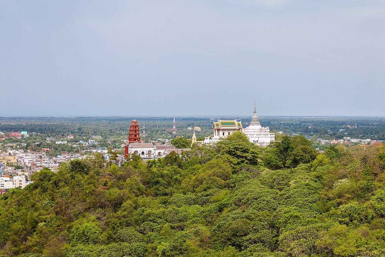 เพชรบุรี–ประจวบฯ ชะอำต่อหัวหิน 3 วัน 2 คืน