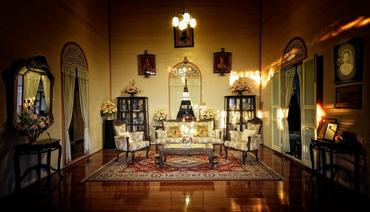 คาเฟ่เมืองเก่าแพร่ 10 ร้านบ้านไม้ นั่งจิบกาแฟเงียบ ๆ