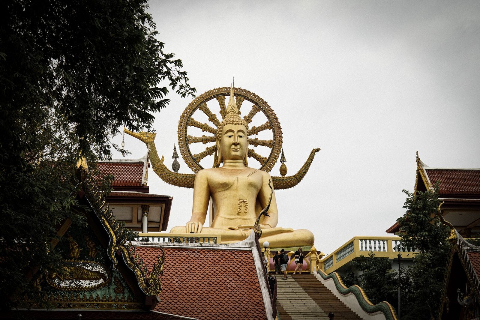 วัดเกาะสมุย เส้นทางไหว้พระชมพุทธศิลป์
