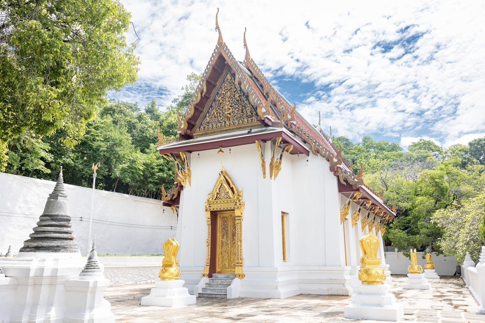 ไหว้พระพุทธบาท–พระพุทธฉาย สระบุรี ในวันเดียว