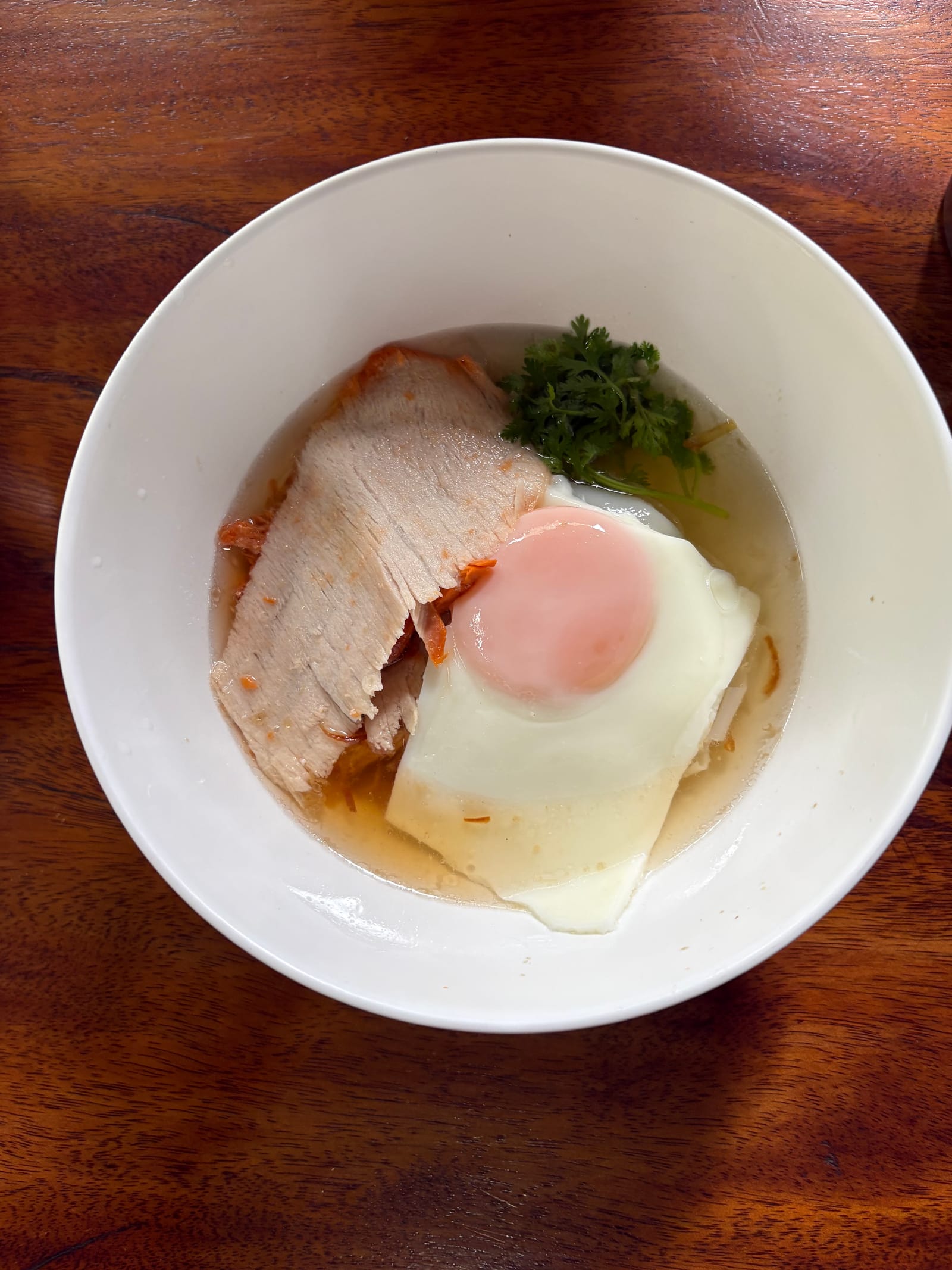 ข้าวเปิ๊บสุโขทัย–สวรรคโลก แป้งนึ่งสอดไส้ราดน้ำซุป กินที่ไหนดี