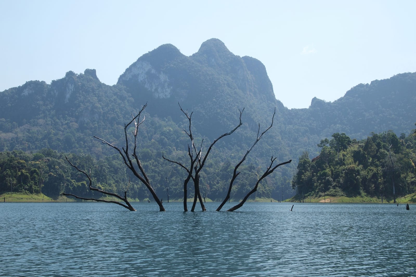 สุราษฎร์ธานีสายถ่ายรูป เชี่ยวหลาน · เขาสก · ไชยา 3 วัน