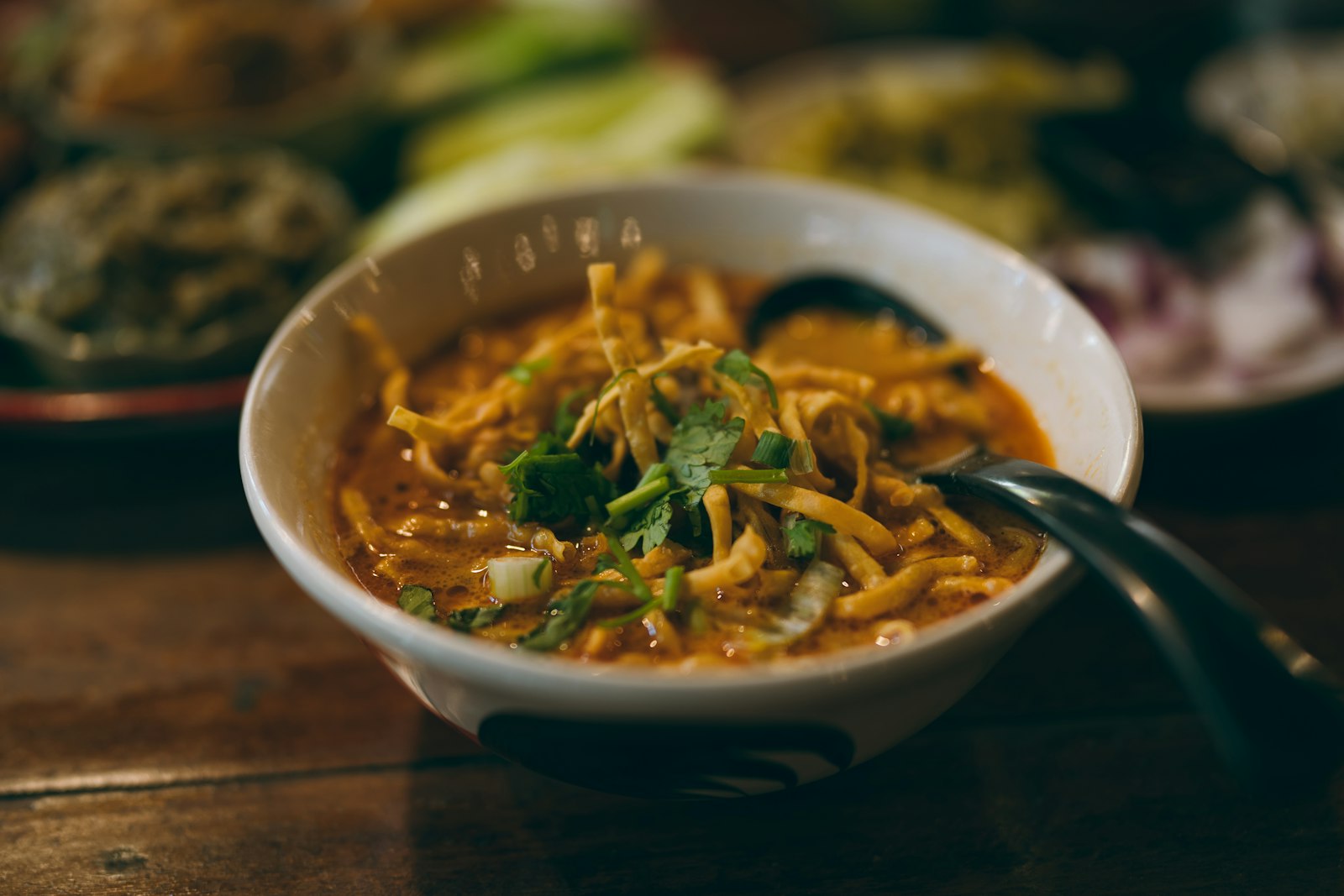 ข้าวซอยเชียงใหม่ 10 ร้านที่คนพื้นที่ไปจริง