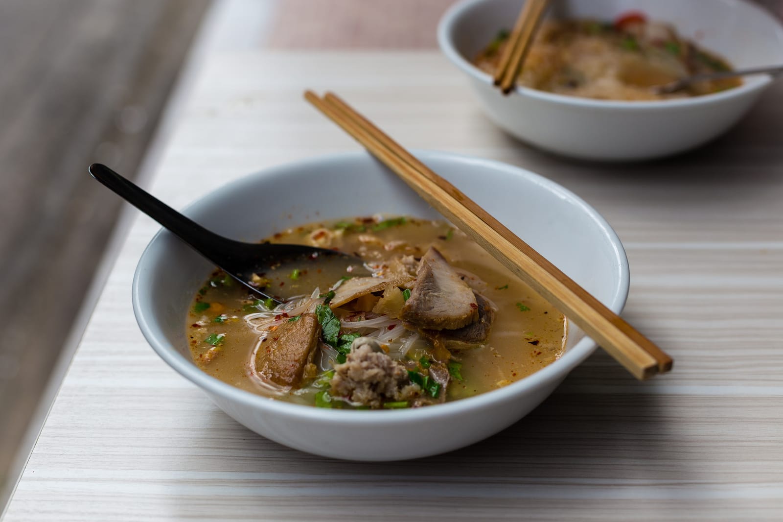 ก๋วยเตี๋ยวสุโขทัย จัดอันดับ 10 ร้านเจ้าดัง