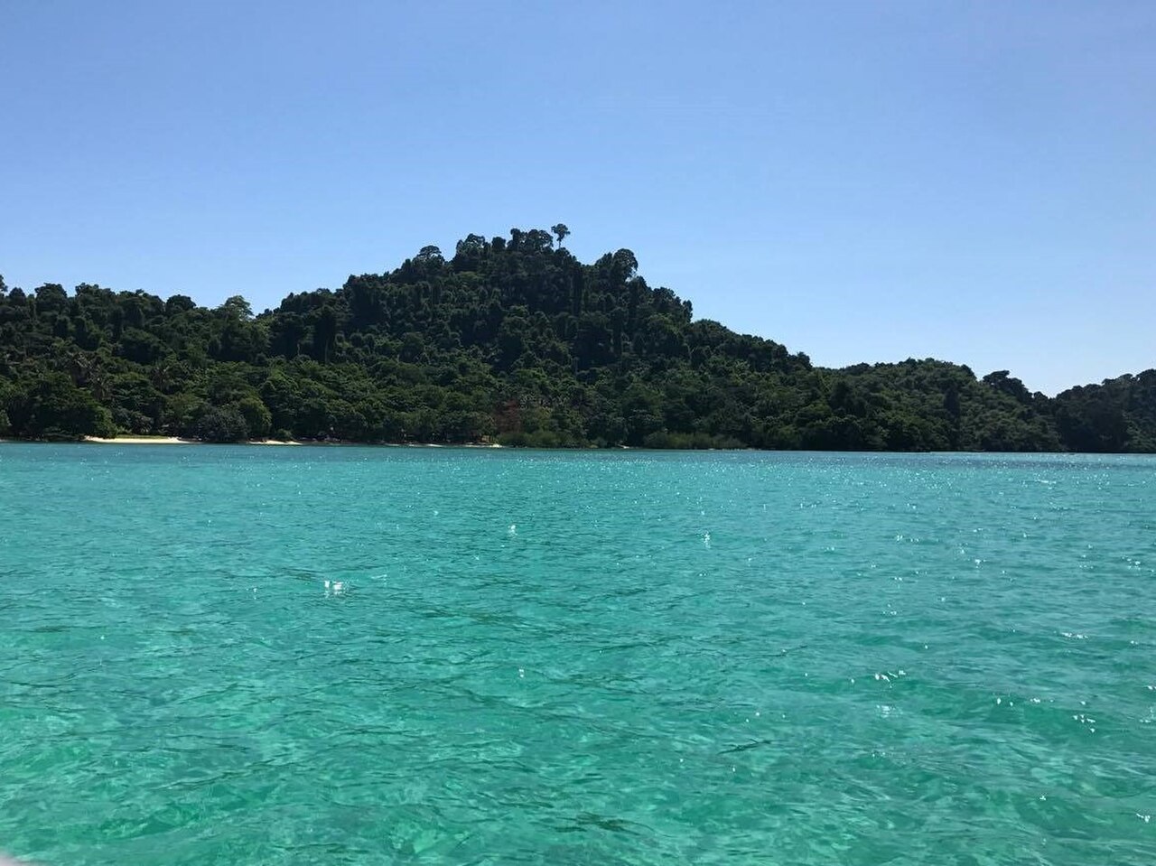 เที่ยวตรัง–กระบี่ 4 วัน เลาะอันดามันเที่ยวถ้ำและเกาะ