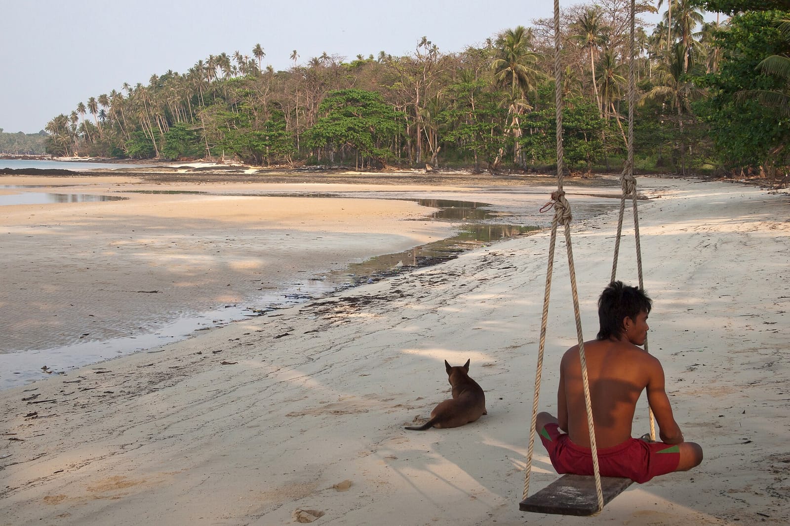เที่ยวตราดกับครอบครัว หาดน้ำตื้น น้ำตก เกาะหมาก