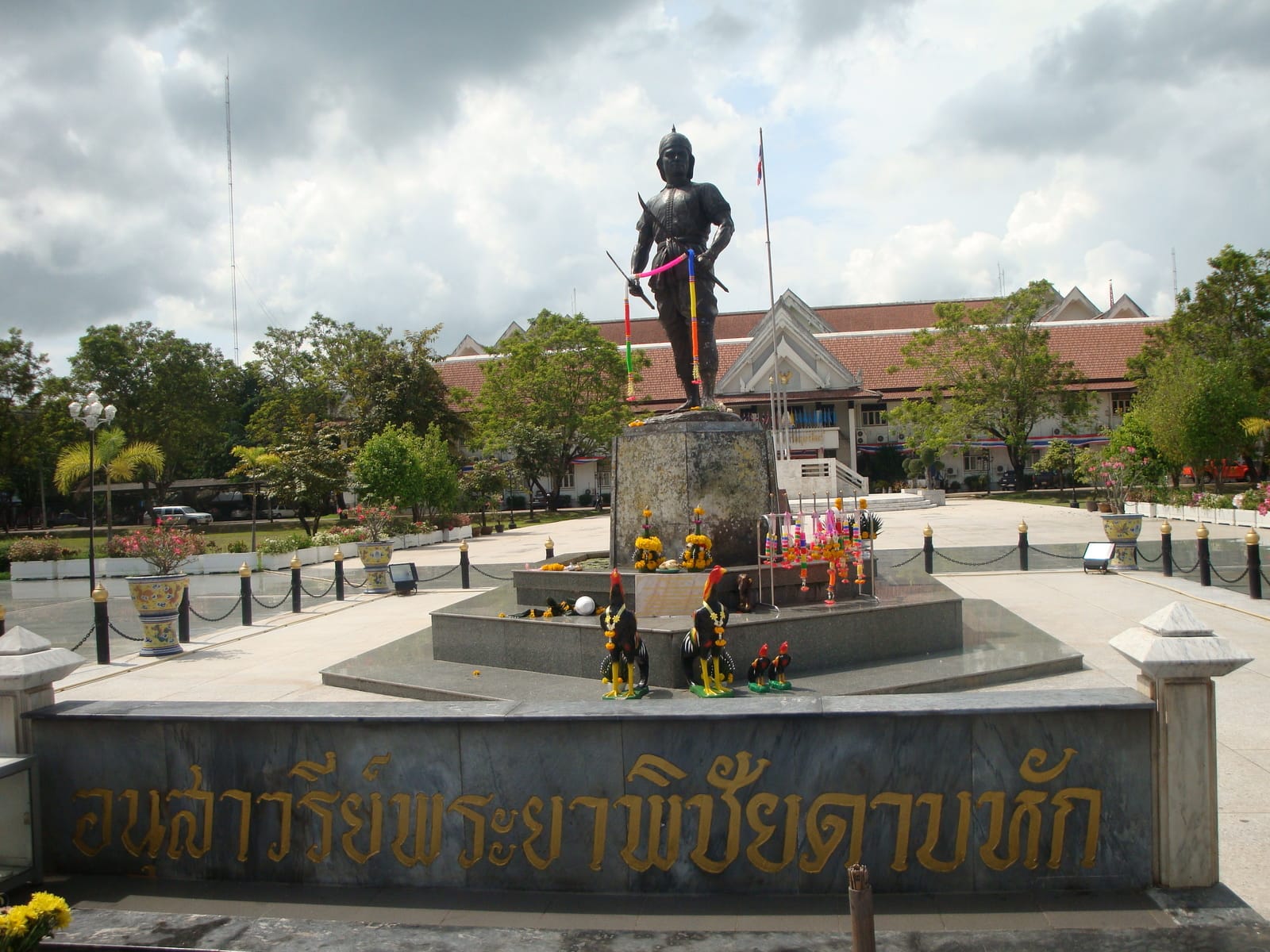 แผนเที่ยวอุตรดิตถ์ 1 วัน ลับแล–พระแท่นฯ–พระยาพิชัย