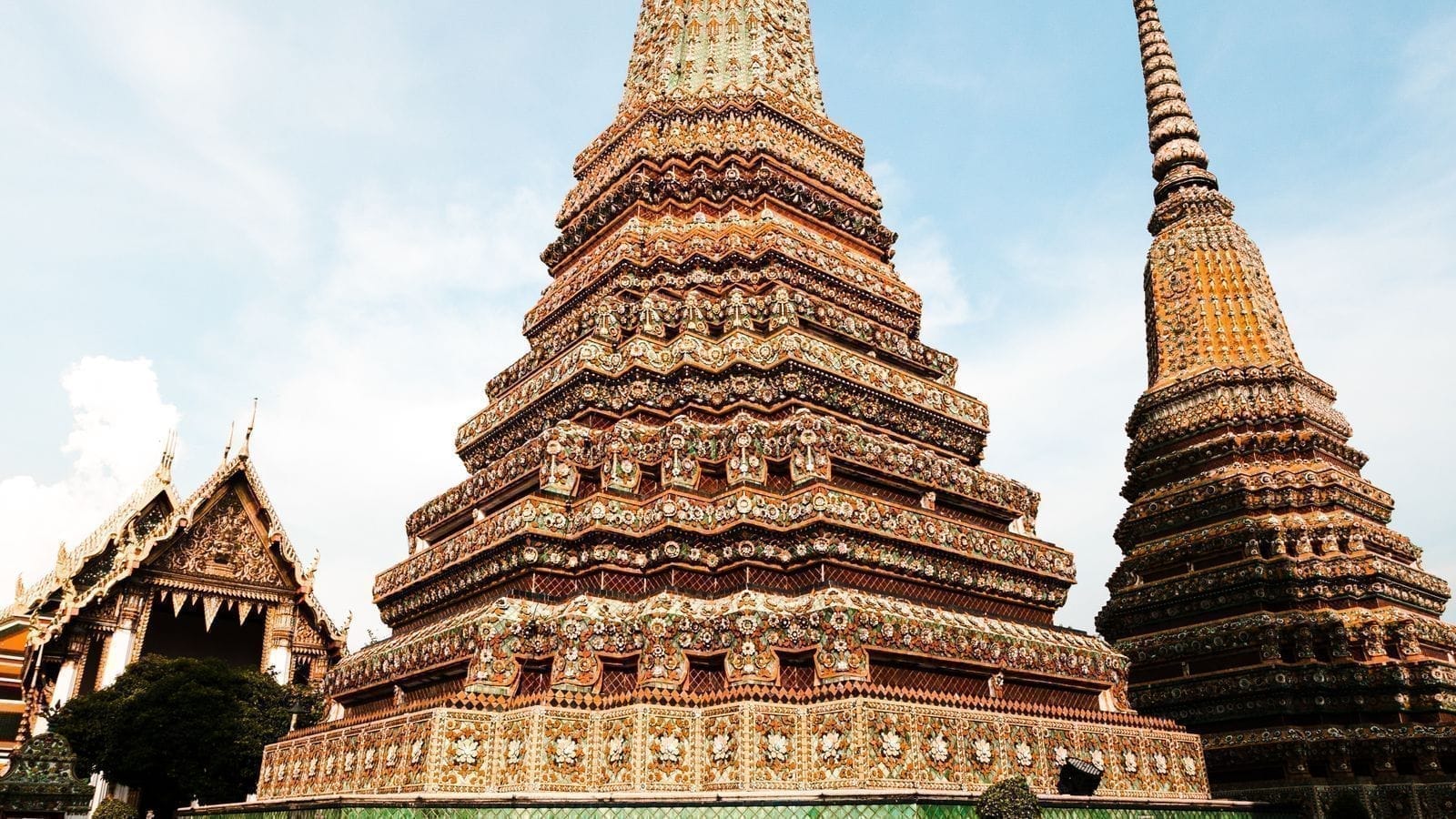 วัดเขารูปช้าง วัดบนเนิน เจดีย์ทอง วิวเมืองพิจิตร
