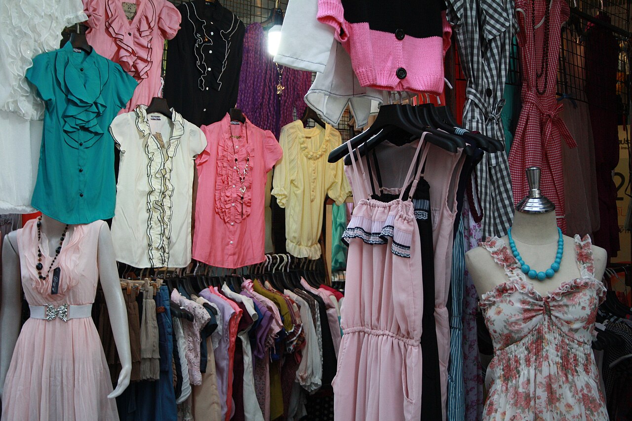 ตลาดบางกะปิ (Bang Kapi Fresh Market)