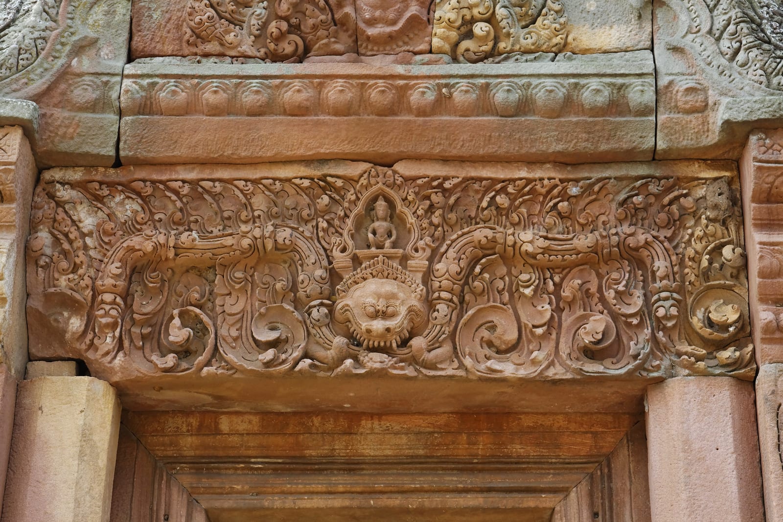 ปราสาทเมืองต่ำ