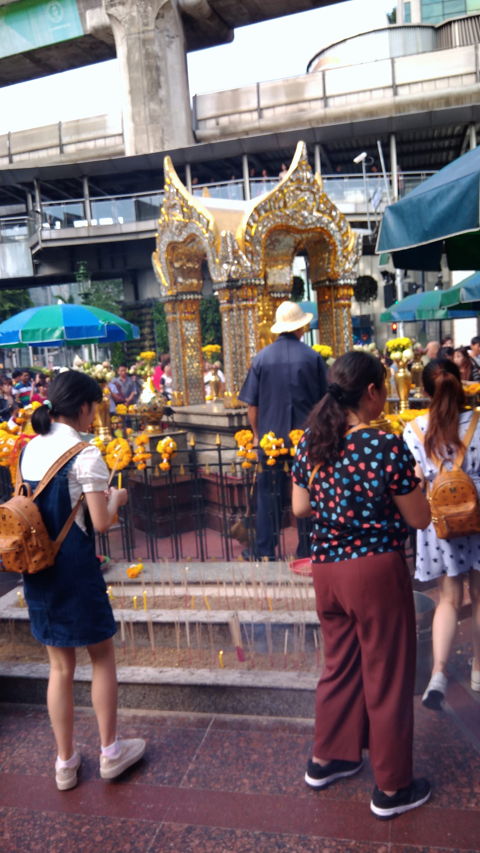 ศาลพระพรหมเอราวัณ (Erawan Shrine)