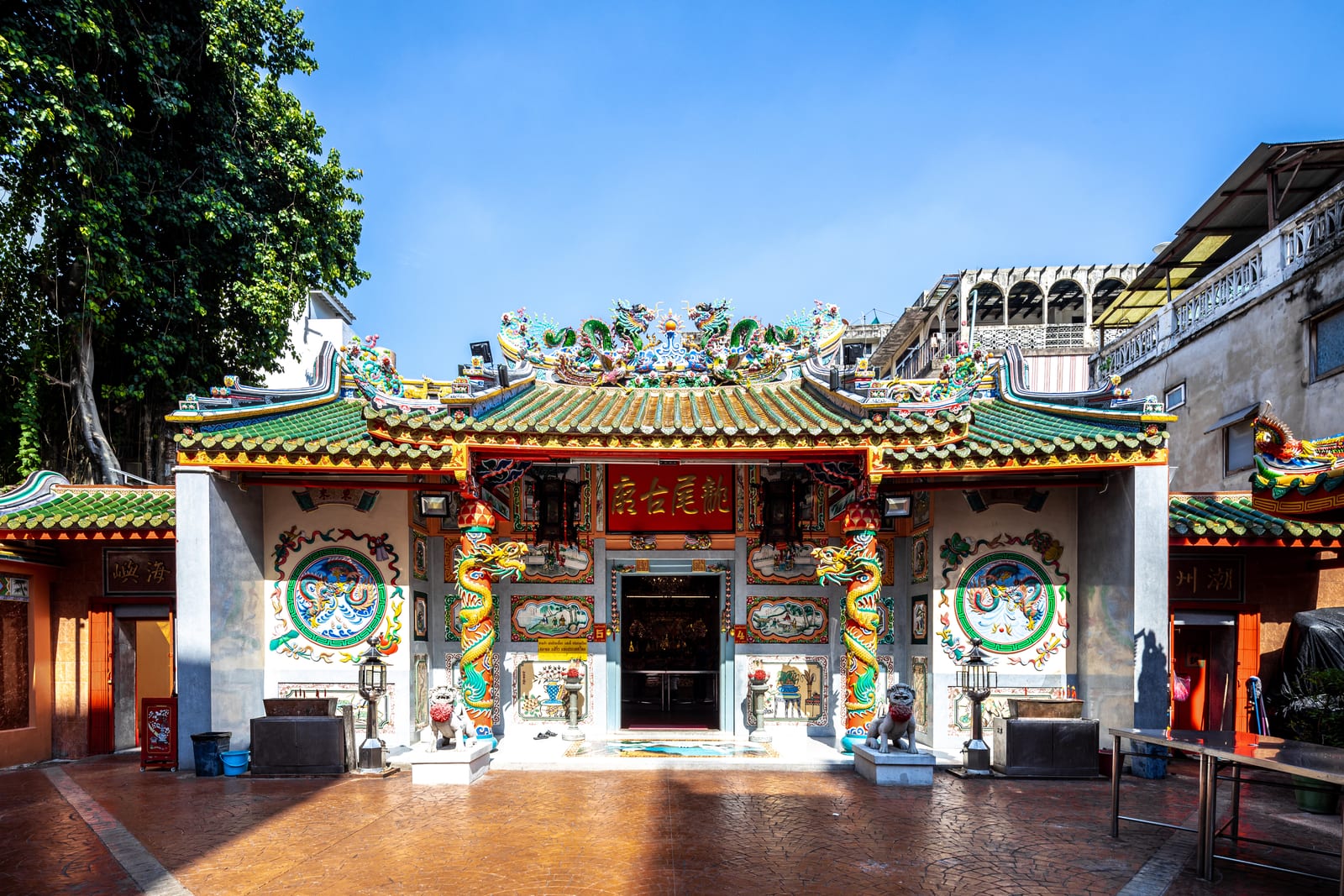 ศาลเจ้าเล่งบ๊วยเอี๊ยะ (Leng Buai Ia Shrine)