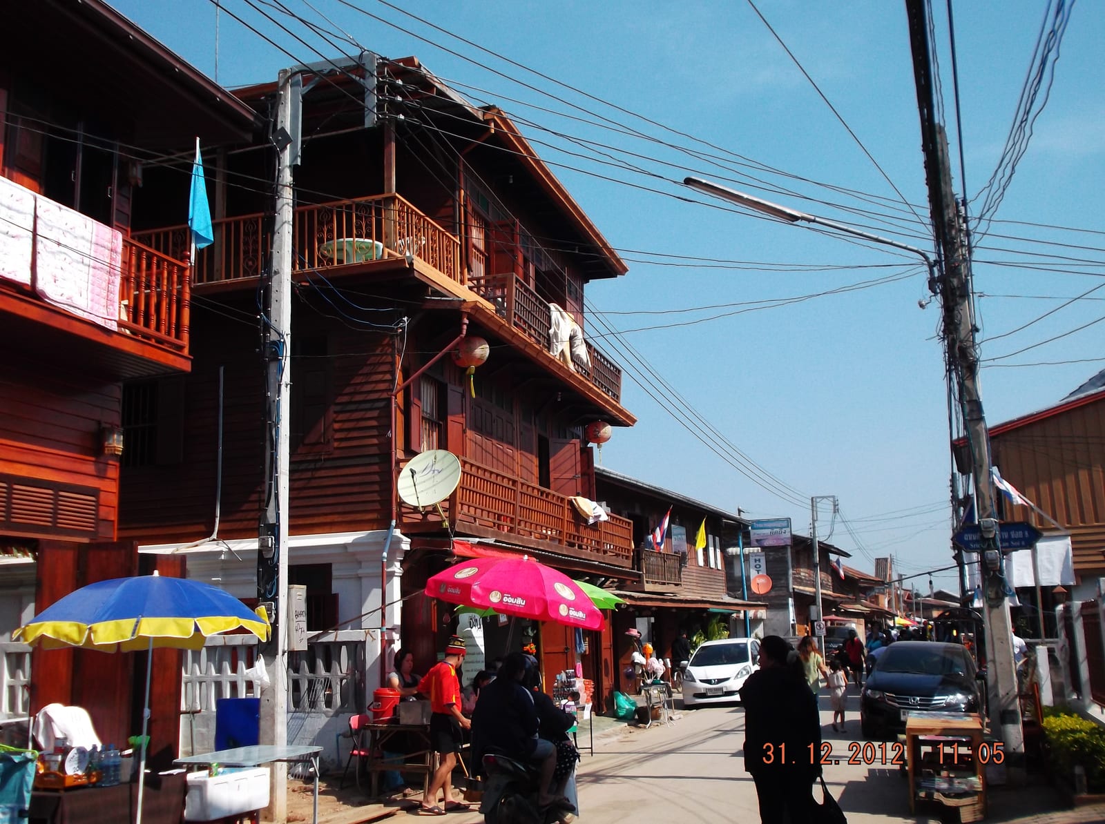 ถนนคนเดินเชียงคาน