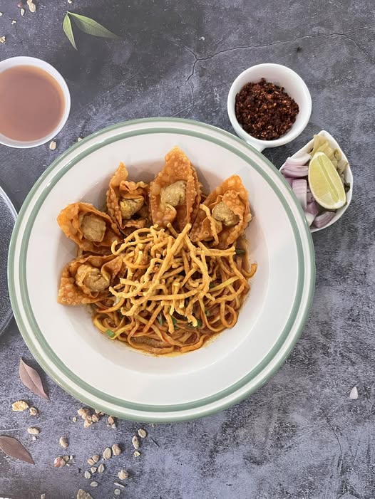 Khao Soi Thai Yai (ข้าวซอยไทยใหญ่)