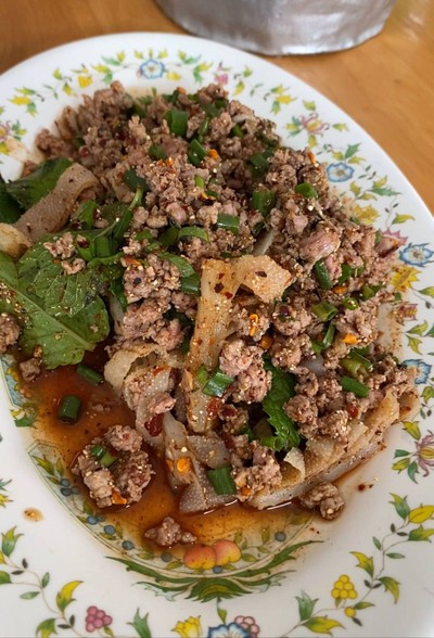 Laab Somphit (ลาบสมพิศ)