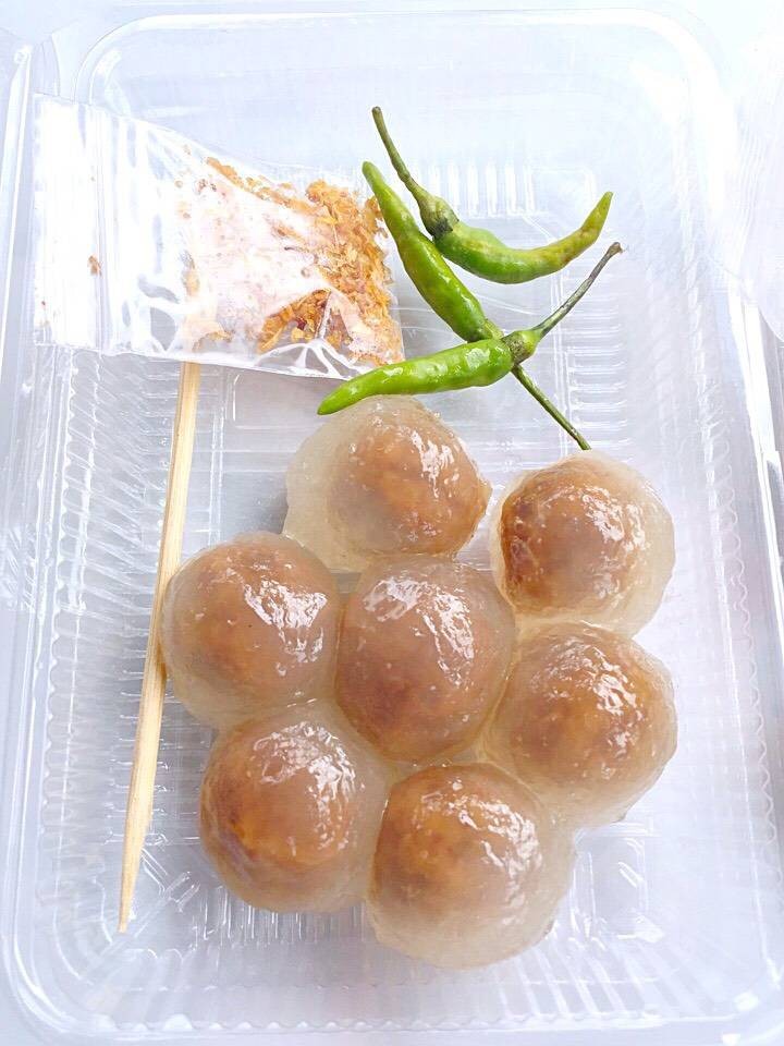 Lung Khajohn Wat Ket (ลุงขจรวัดเกตุ)