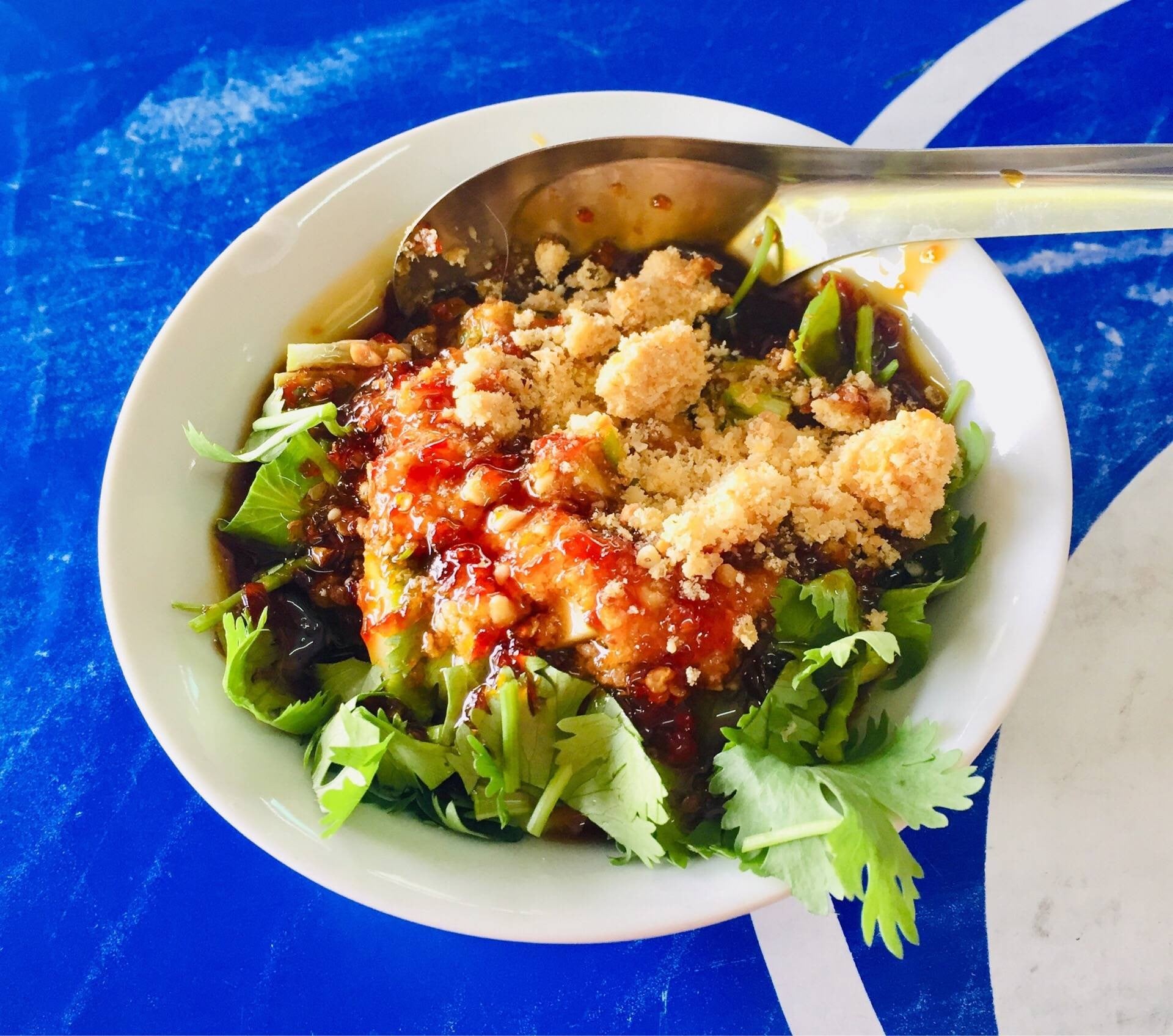 Morakot Kitchen (ครัวมรกต)