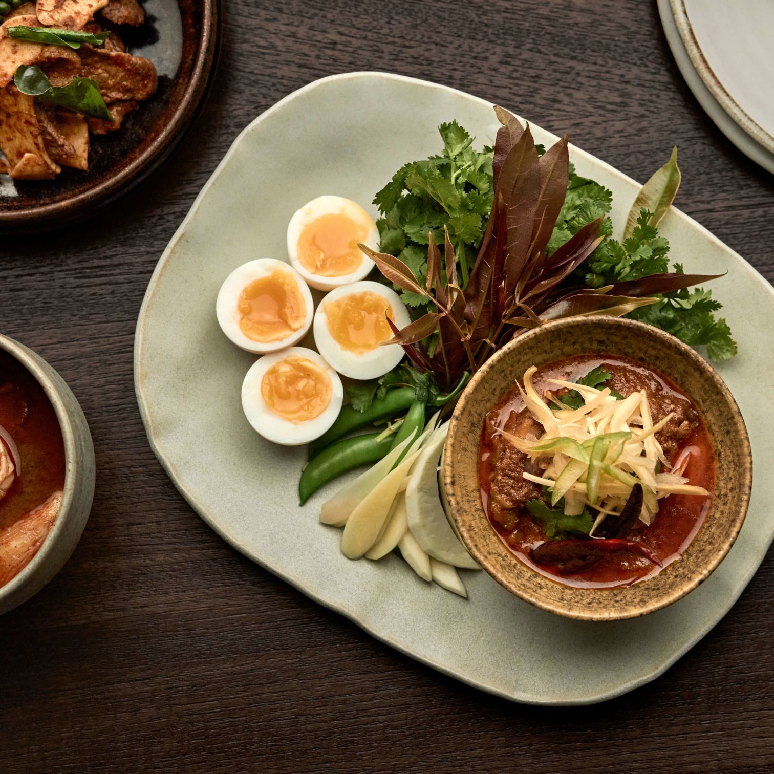 Nahm (น้ำ)