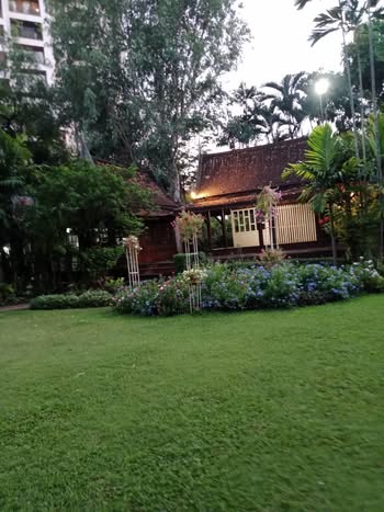Suan Thip (สวนทิพย์)