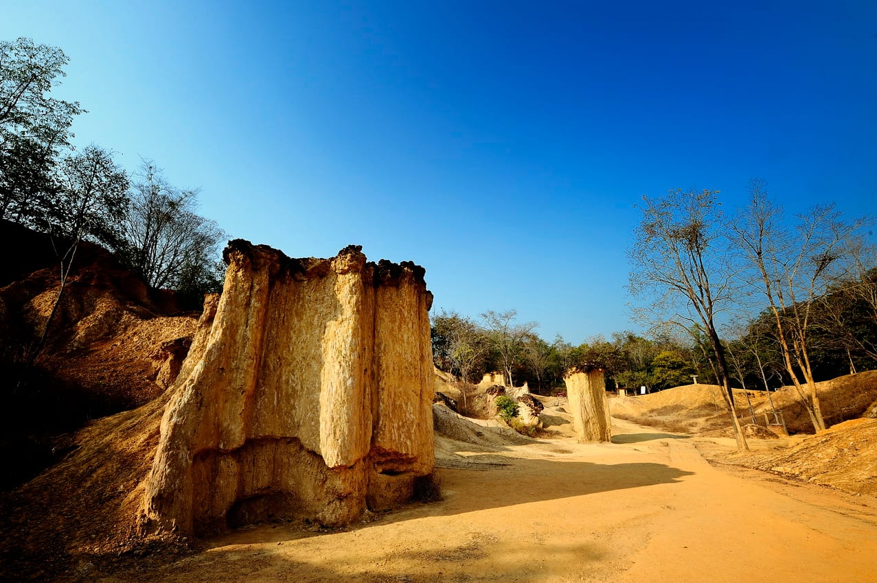 Phae Mueang Phi (Phae Mueang Phi Forest Park)