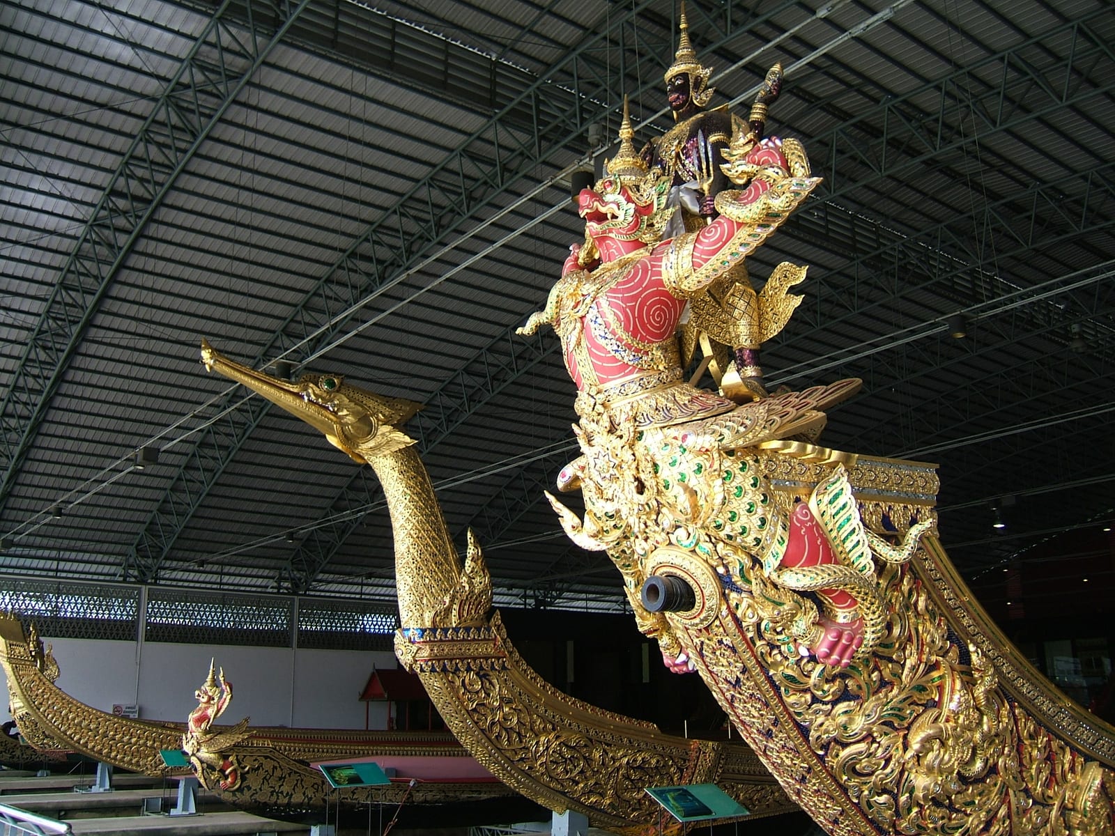 พิพิธภัณฑสถานแห่งชาติ เรือพระราชพิธี (Royal Barges National Museum)