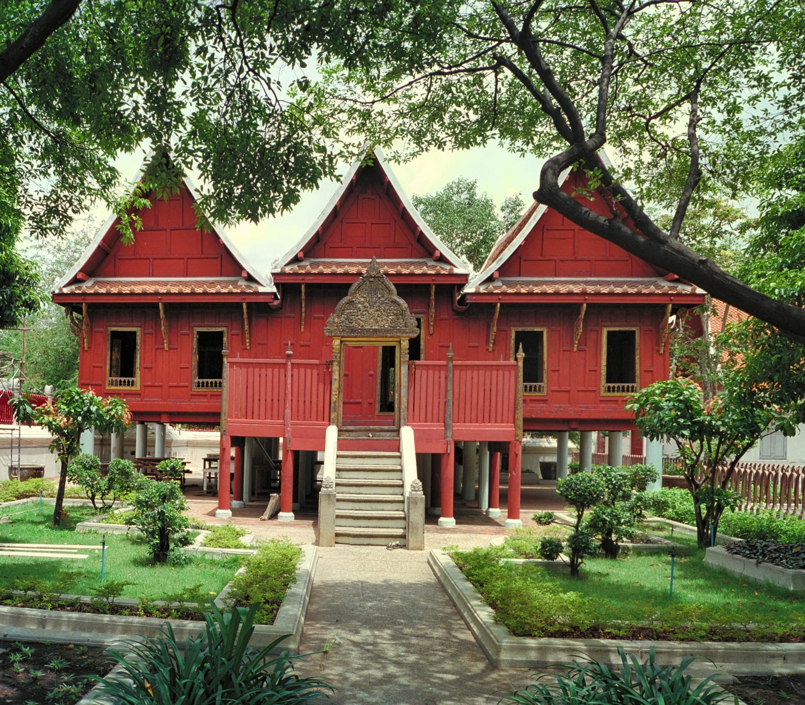 วัดระฆังโฆสิตารามวรมหาวิหาร (Wat Rakhang Kositaram)