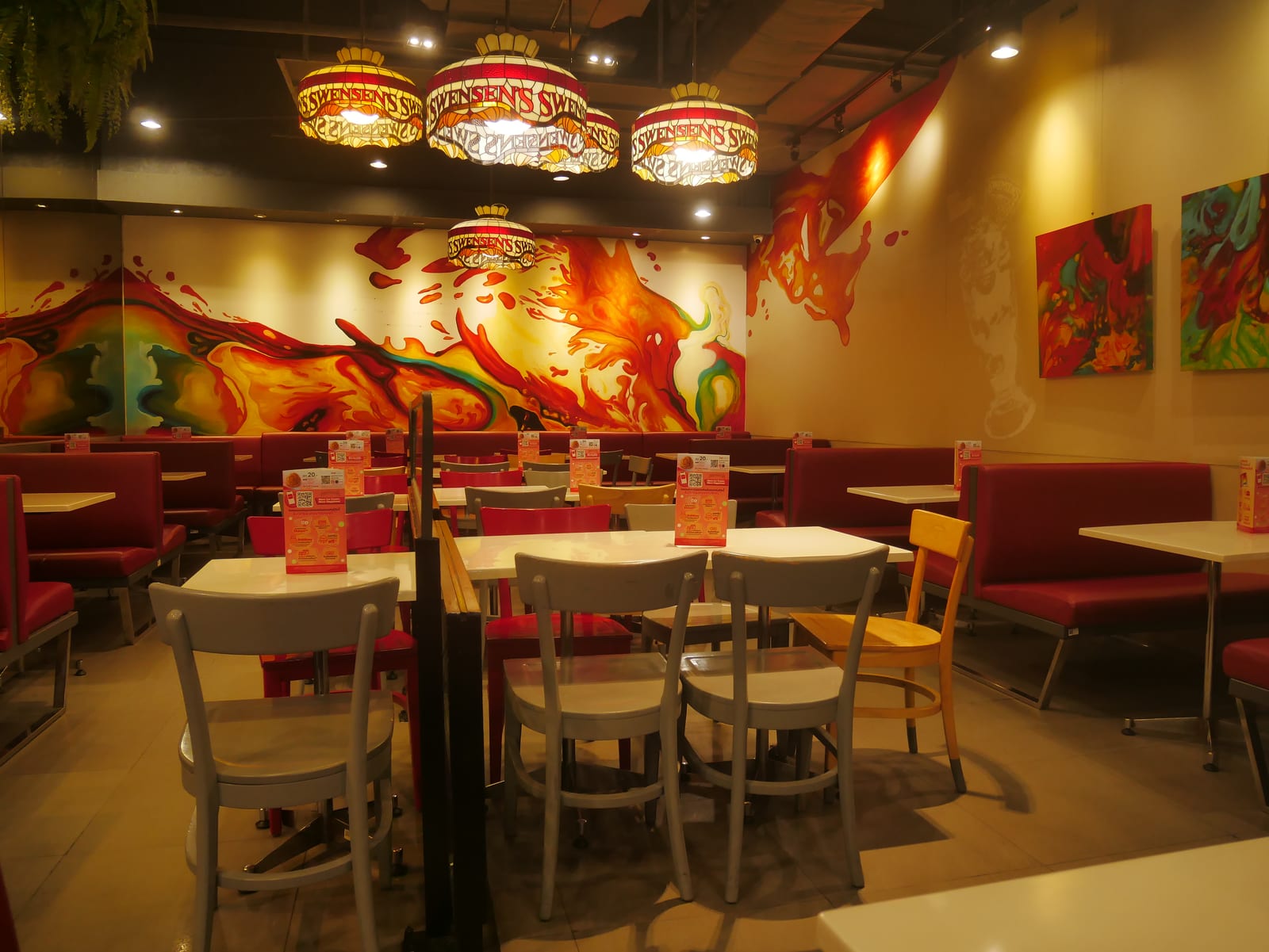 เซ็นทรัล ปิ่นเกล้า (Central Pinklao)