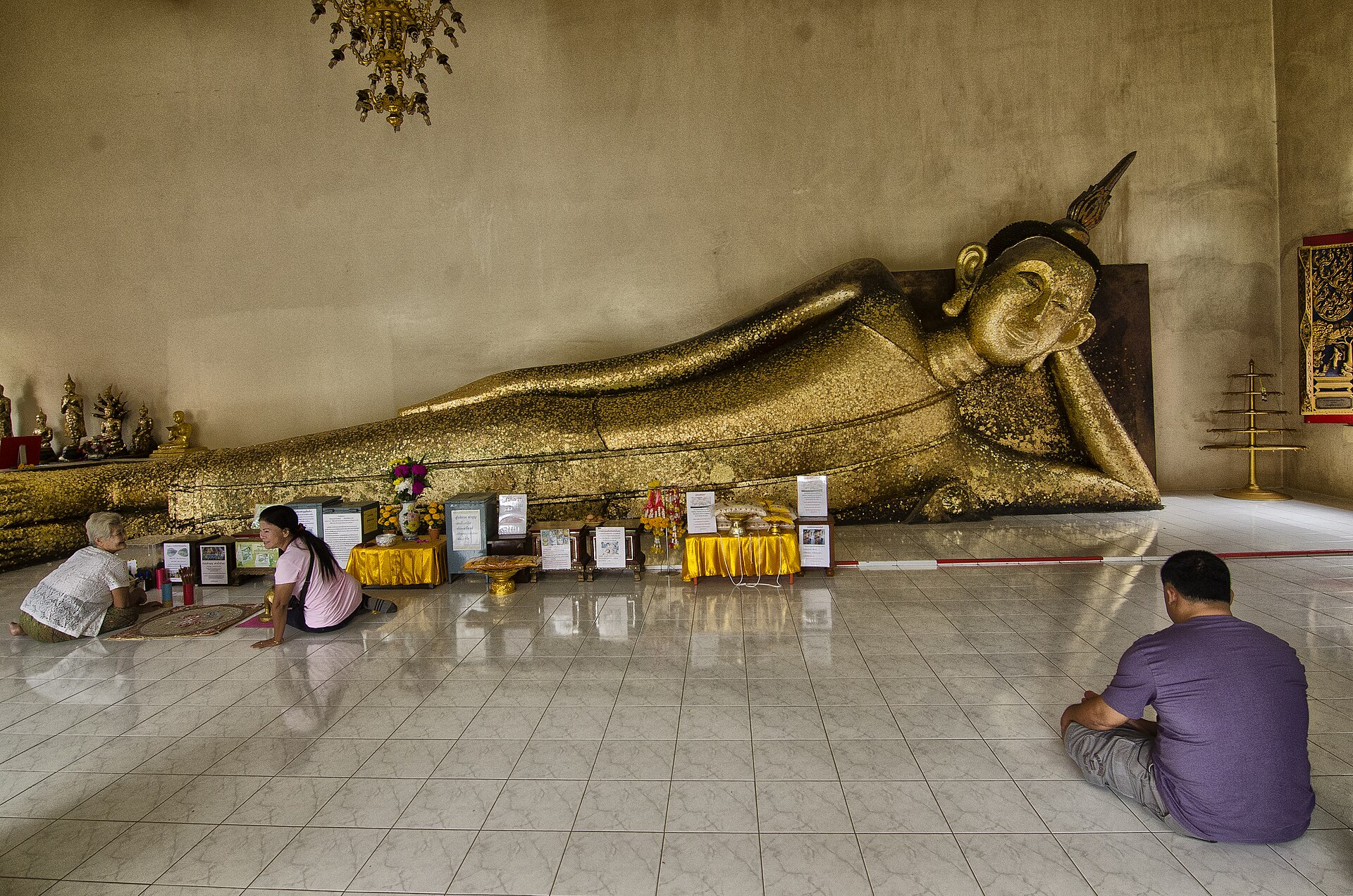 วัดป่าประดู่ (พระพุทธไสยาสน์)